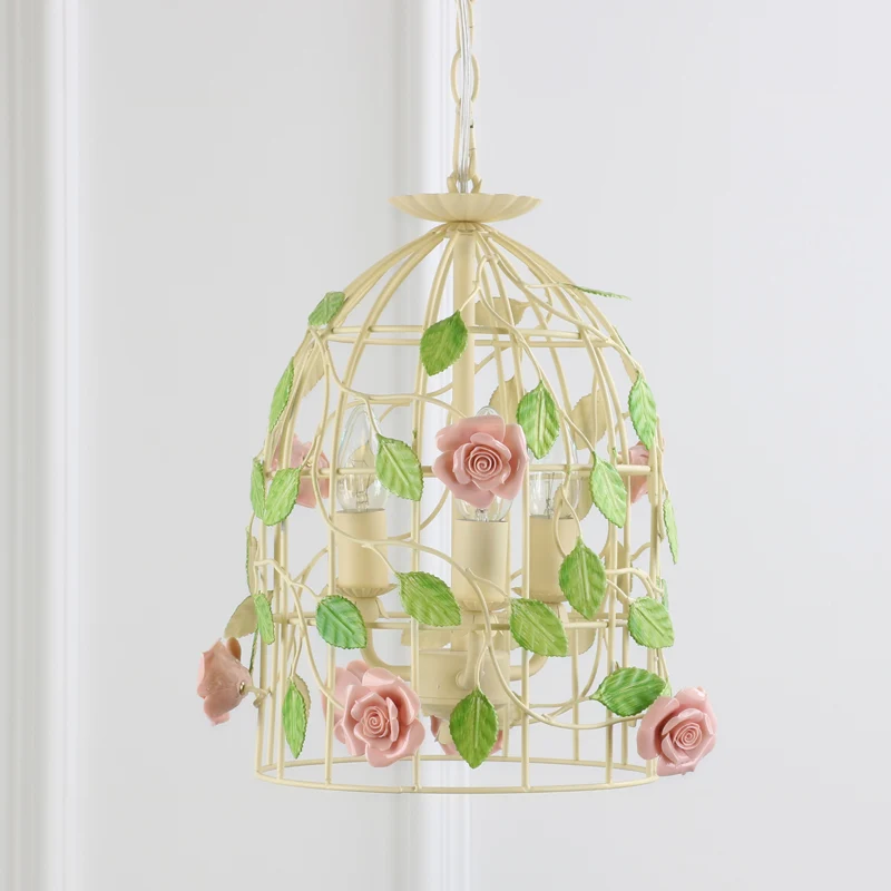 Lampe goutte en fer beige, vigne rose enroulée autour d'une cage à oiseaux, lustre de campagne à 3 lumières Clearhalo