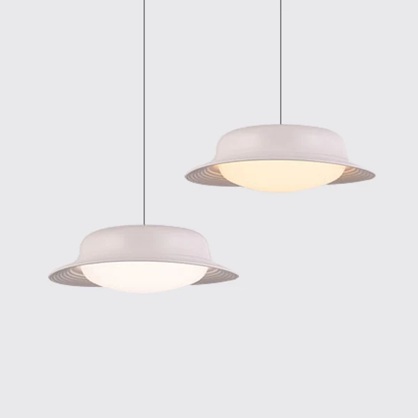 Lampe LED suspendue en forme de chapeau, luminaire moderne en métal, idéal pour une salle à manger, blanc/marron Clearhalo
