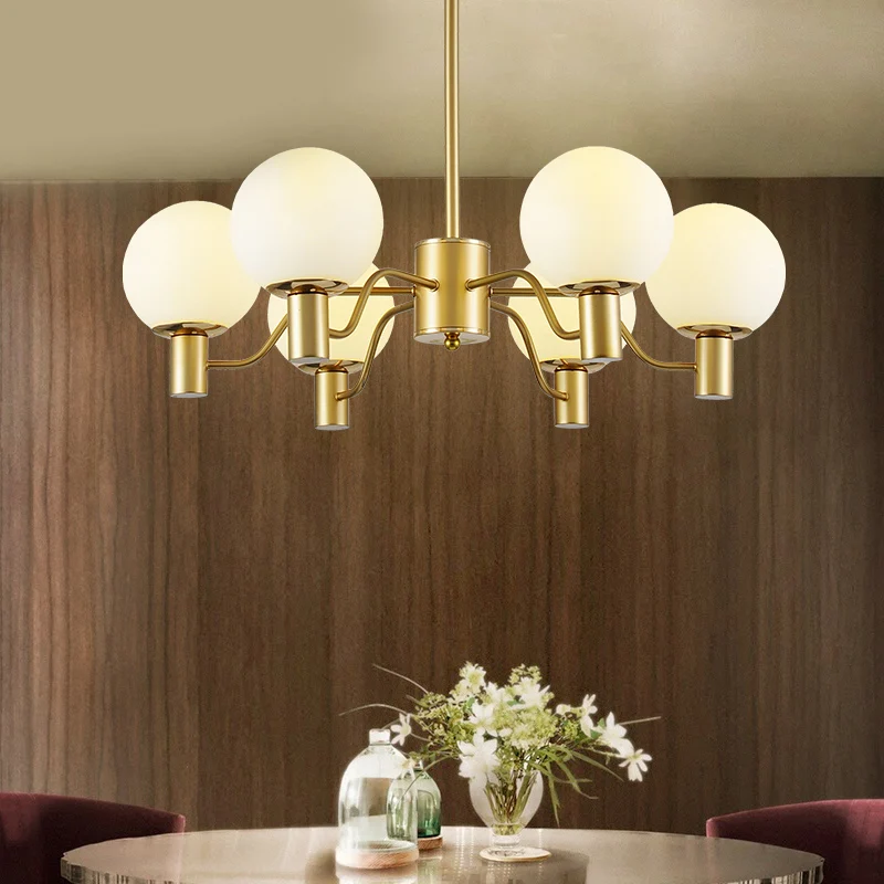 Lampe de lustre en verre blanc radial Post-moderne 3/6/8 lumières luminaire suspendu en or avec abat-jour boule Clearhalo