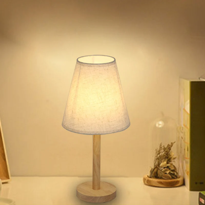 Lampe de nuit à abat-jour conique en tissu, éclairage de Table en bois à 1 tête pour le salon Clearhalo