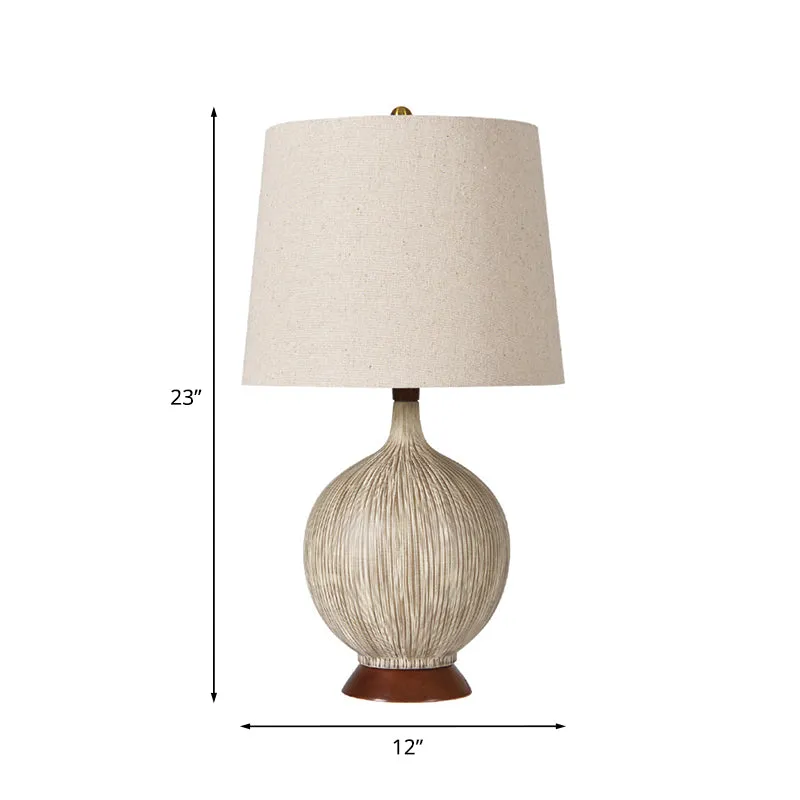 Lampe de nuit en forme de globe de lin en céramique de style rural à 1 tête pour chambre à coucher avec abat-jour en tissu...