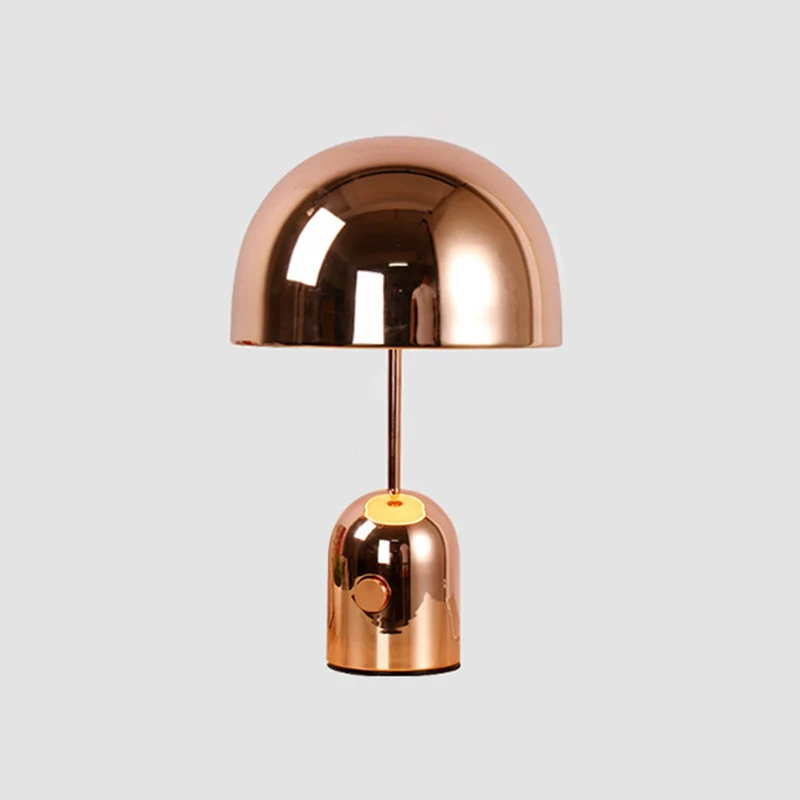 Lampe de nuit pour salle à manger à 1 tête, lampe de table en cuivre simple avec abat-jour en métal en forme de dôme Clear...
