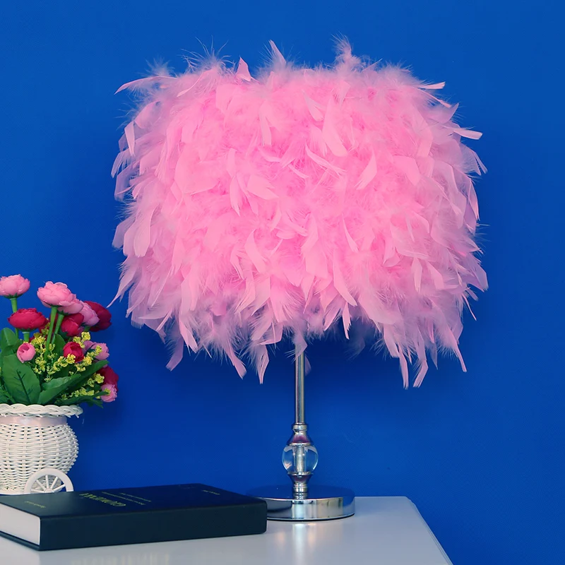 Lampe de nuit Simplicity Drum Feather, éclairage de table de chambre à coucher à 1 lumière en rose/rouge/jaune avec décor...