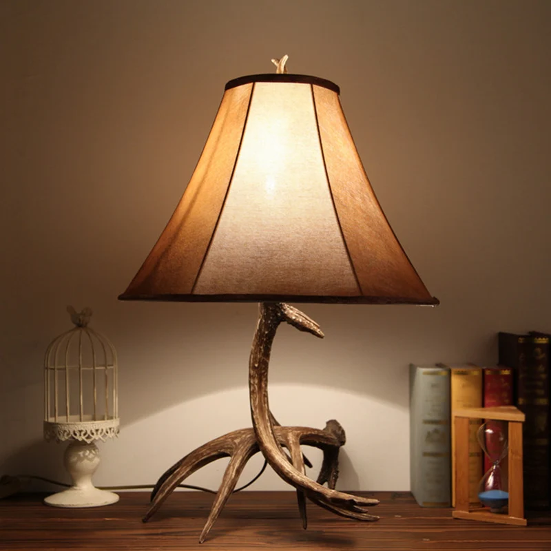 Lampe de nuit évasée large marron en tissu de ferme, lampe de table à 1 tête pour chambre à coucher avec base en bois de c...