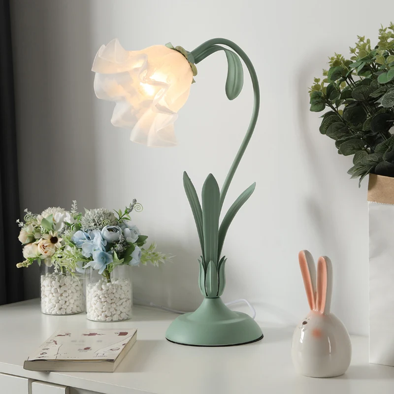 Lampe de nuit en verre blanc givré en forme de fleur, lampe de table pour chambre d'enfant à 1 lumière, rose/vert Clearhalo