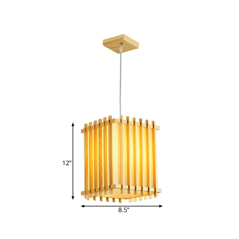 Lampe suspendue asiatique à 1 ampoule, plafonnier à cage rectangulaire en bois beige au-dessus de la table Clearhalo