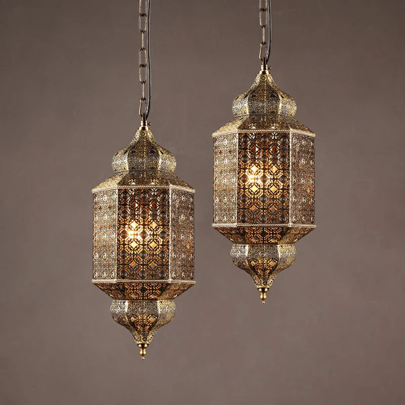 Lampe suspendue découpée d'asie du sud-est, éclairage de plafond en fer à 2 têtes en Bronze pour Restaurant Clearhalo