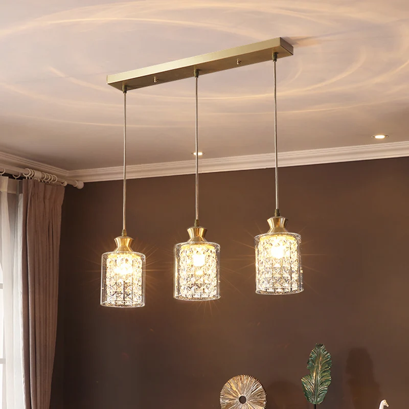 Lampe suspendue postmoderne à 3 têtes en cristal, ombragée, Multiple, pour salle à manger, en or Clearhalo