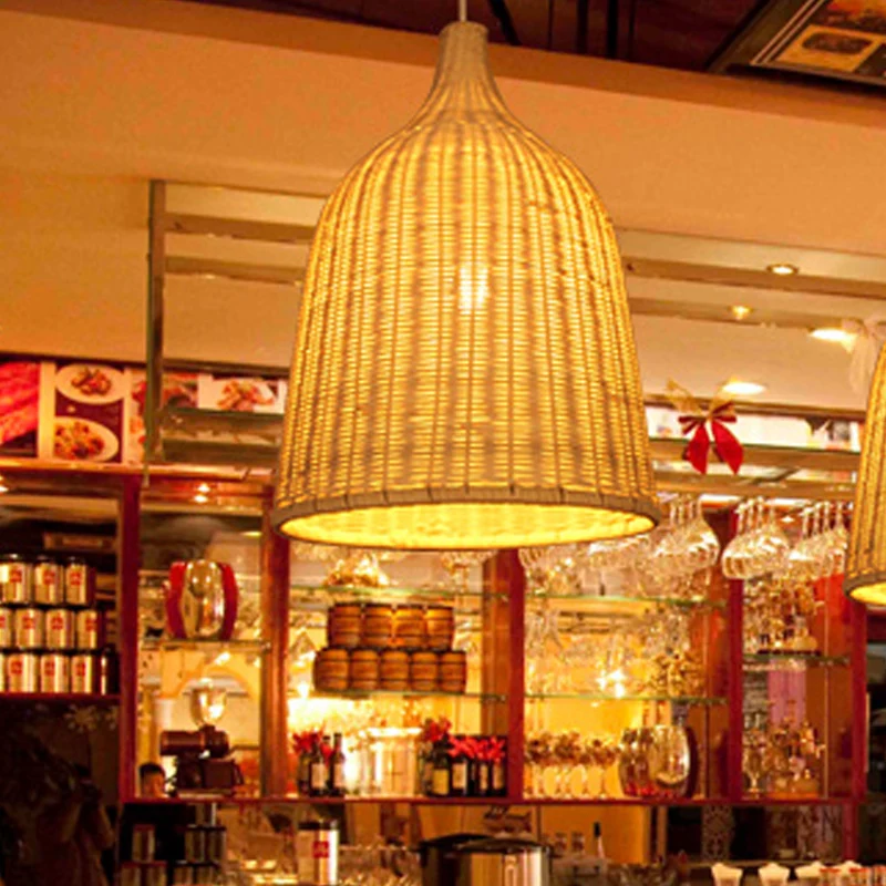 Lampe suspendue en seau en bambou fabriquée à la main, luminaire suspendu rustique à ampoule unique en Beige Clearhalo
