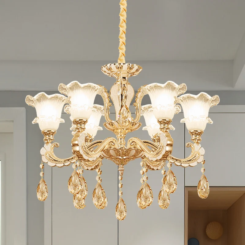 Lampe suspendue en verre givré doré à volants, lustre traditionnel à 6 têtes pour salle à manger Clearhalo