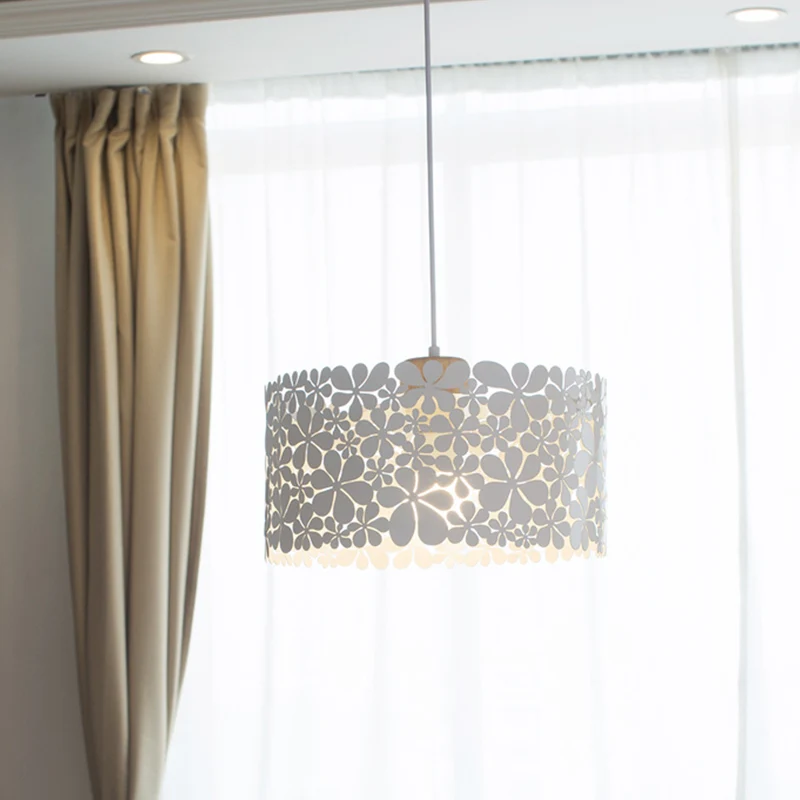 Lampe à suspension en fer à tambour avec pétales découpés, plafonnier suspendu moderne à 1 tête blanche pour salle à mange...