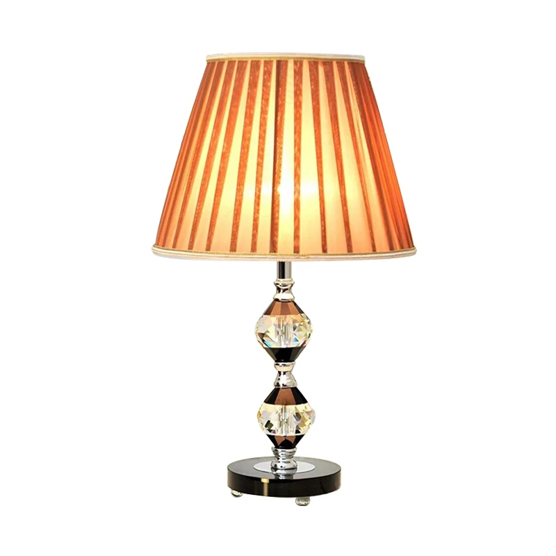 Lampe de table à abat-jour conique en tissu, petite lampe de bureau moderniste à 1 ampoule en noir pour chevet Clearhalo
