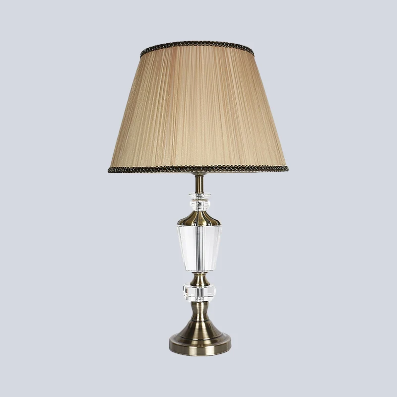 Lampe de table à abat-jour en tissu, moderniste, 1 tête, petite lampe de bureau beige pour chevet Clearhalo