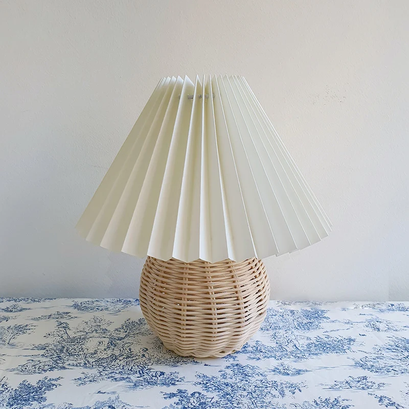 Lampe de table boule en bambou et rotin moderniste, 1 ampoule, lampe de nuit blanche avec abat-jour à cent plis Clearhalo