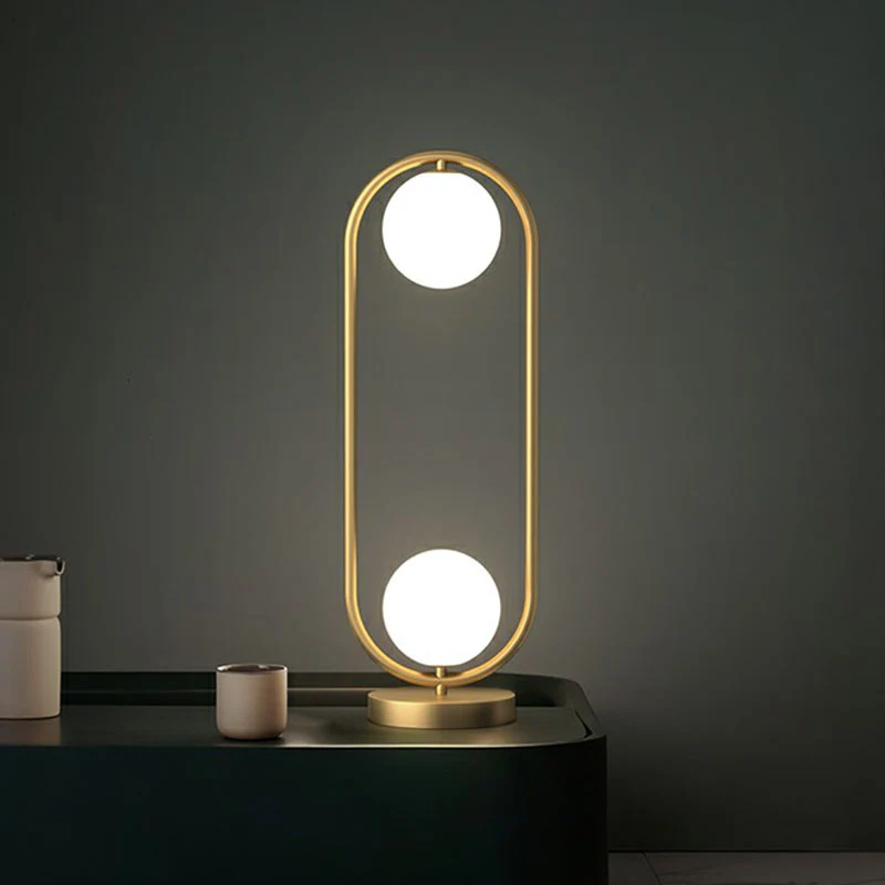 Lampe de table de chevet à 2 ampoules, finition dorée simple, avec abat-jour en verre crème et cadre ovale Clearhalo
