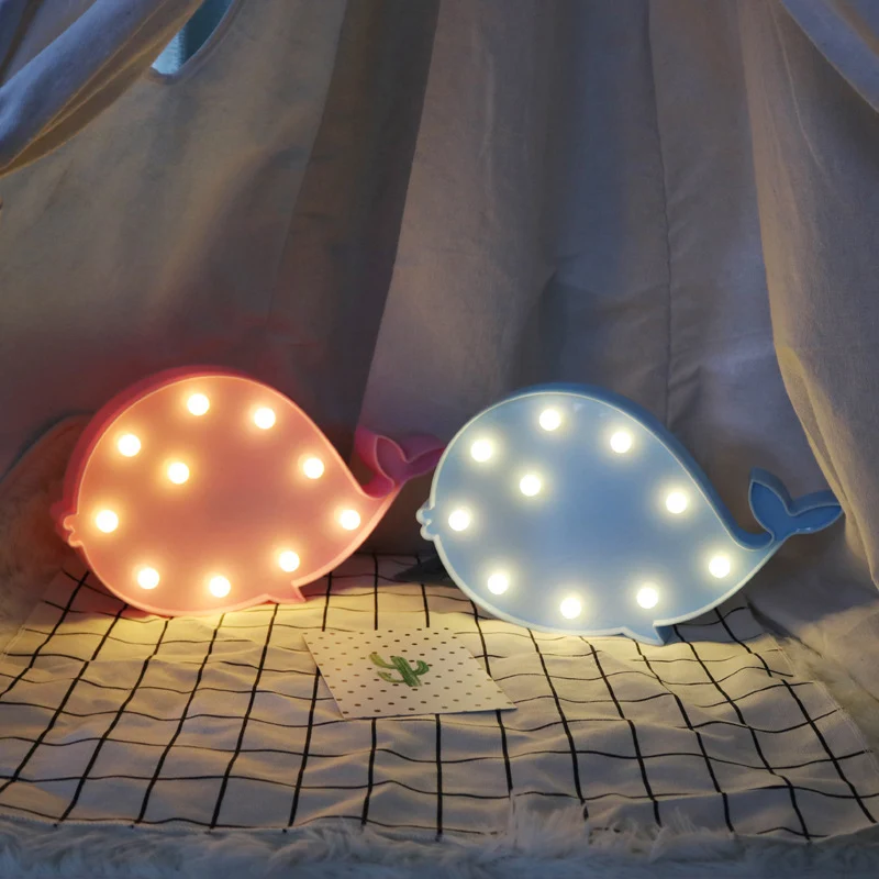 Lampe de table de chevet à batterie en forme de dauphin, lampe de Table décorative en plastique pour chambre d'enfants à L...