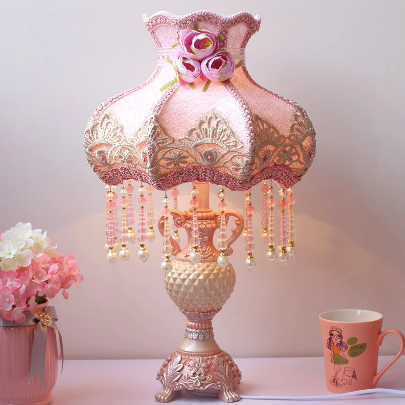 Lampe de table de chevet perlée en tissu pastoral, 1 ampoule, lampe de table de chambre à coucher en rose avec base en rés...