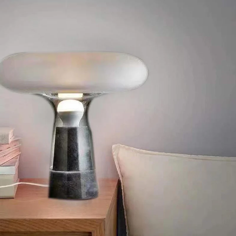 Lampe de table conique en marbre de style moderne, 1 ampoule, éclairage de table de chevet blanc pour chevet Clearhalo