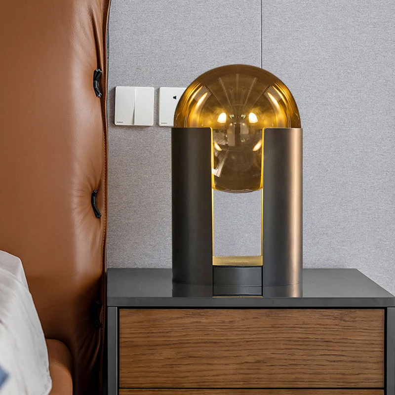 Lampe de Table cylindrique noire postmoderne, 1 ampoule, boule ambre, lampe de nuit en verre avec Design Gap Clearhalo