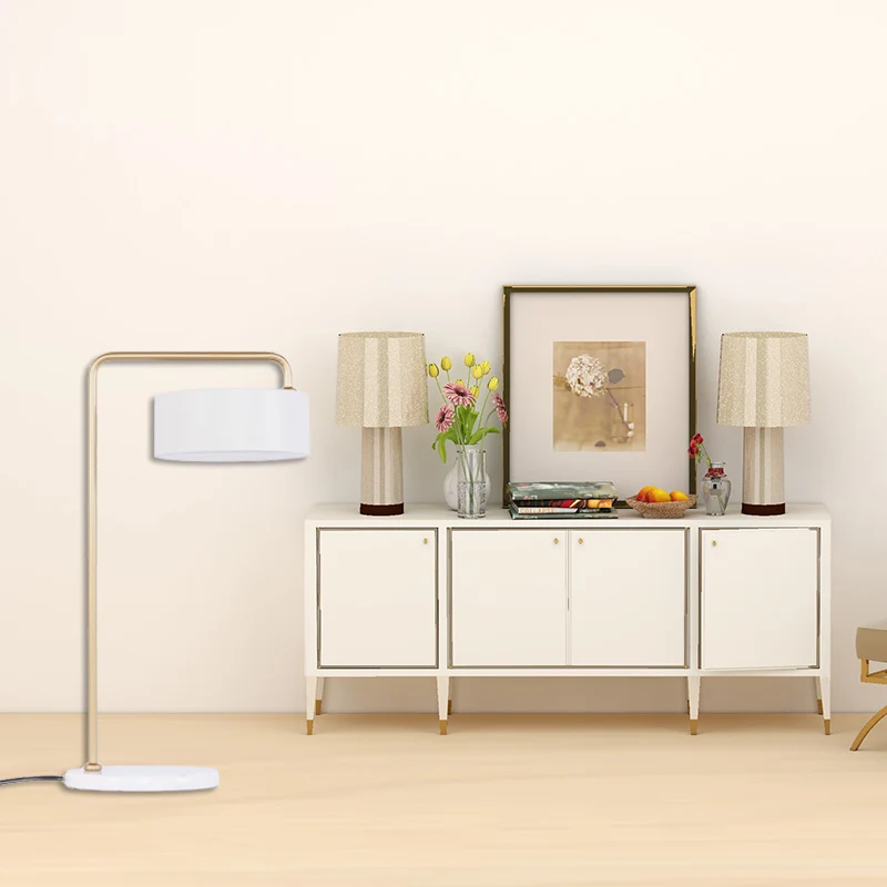 Lampe de table minimaliste avec abat-jour tambour en marbre et métal, éclairage de table de salon à 1 lumière en blanc Cle...