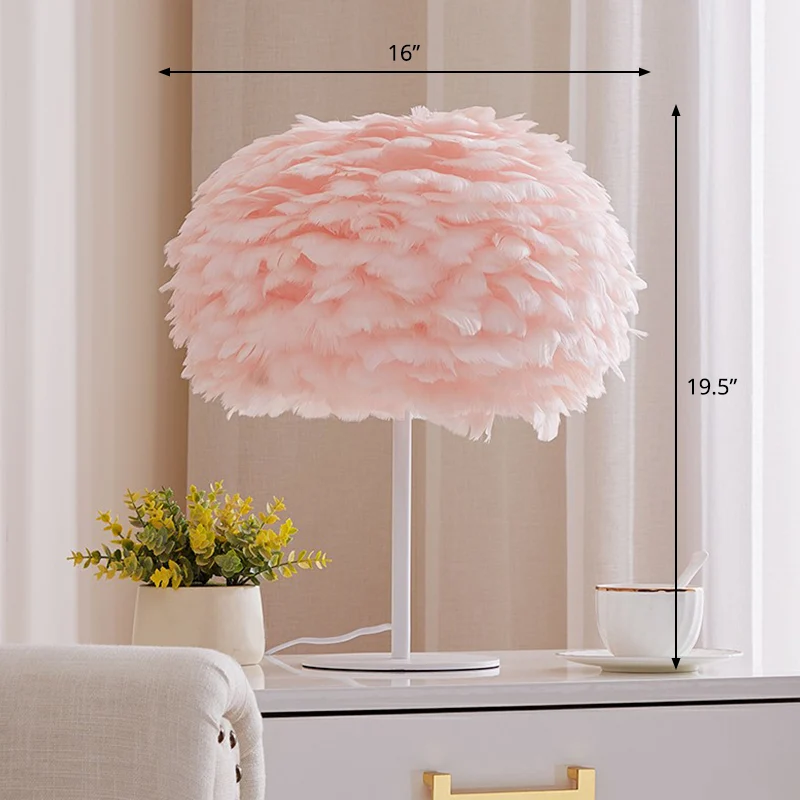 Lampe de table nordique élégante à 1 ampoule, lampe de chevet hémisphérique avec abat-jour en plumes Clearhalo