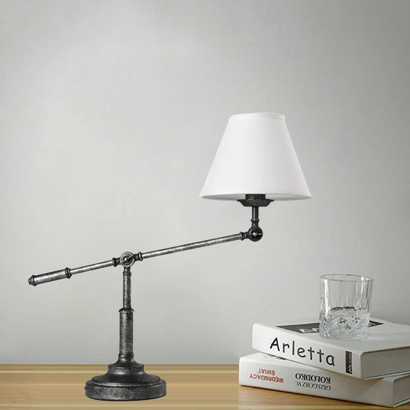 Lampe de table de nuit blanche à 1 lumière, lampe de table de chevet conique en tissu country avec conception de conduite...