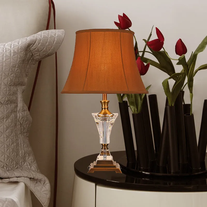 Lampe de table de nuit moderne à 1 tête, éclairage de travail évasé large en tissu marron pour chevet Clearhalo