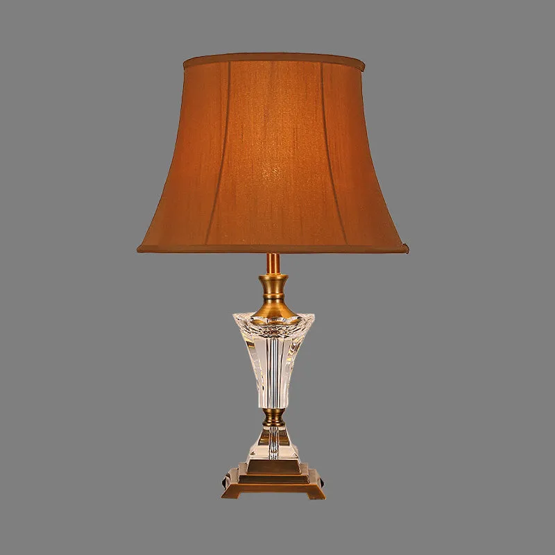 Lampe de table de nuit moderne à 1 tête, éclairage de travail évasé large en tissu marron pour chevet Clearhalo