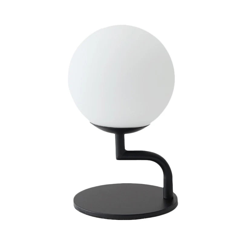 Lampe de table de nuit moderniste à LED, sphère noire, lampe de bureau à brancher avec abat-jour en verre opale Clearhalo
