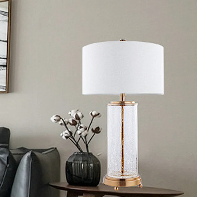 Lampe de table de nuit ronde blanche en tissu classique à 1 lumière pour chambre à coucher avec base cylindrique en verre...