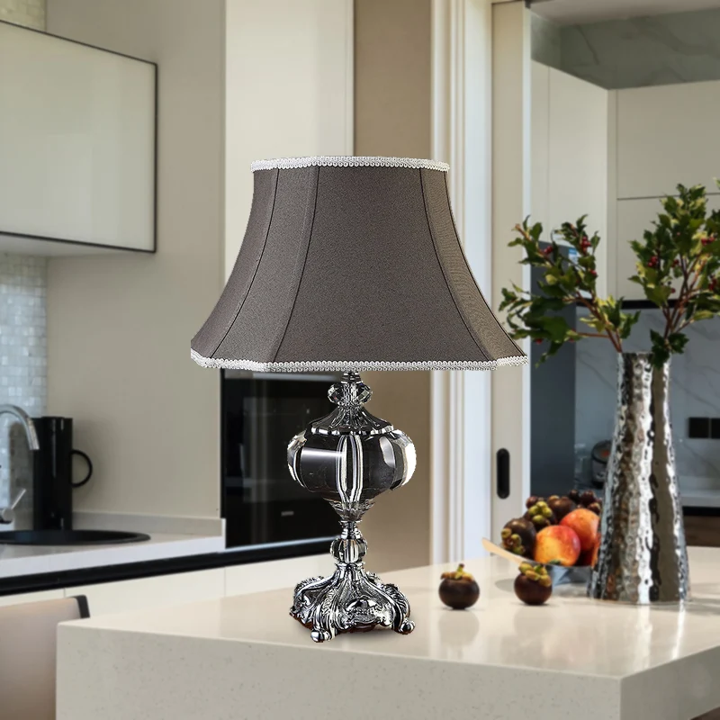 Lampe de table de nuit évasée à tête unique en tissu gris avec base en cristal Clearhalo