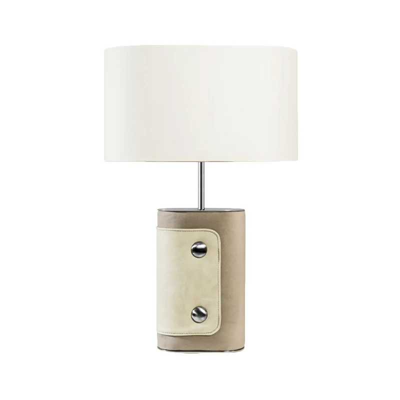 Lampe de table ombragée en tissu contemporain, petite lampe de bureau à 1 tête en blanc pour chambre à coucher Clearhalo
