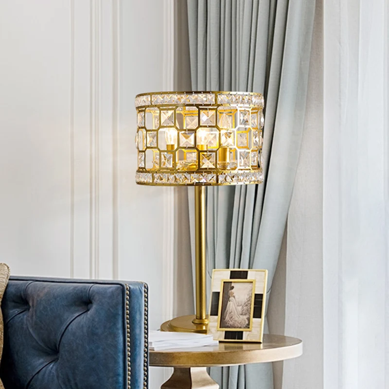 Lampe de table à tambour ajourée dorée, cristal K9 traditionnel, 3 lumières, pour salon, table de nuit Clearhalo