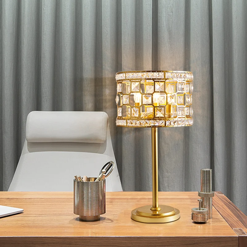 Lampe de table à tambour ajourée dorée, cristal K9 traditionnel, 3 lumières, pour salon, table de nuit Clearhalo