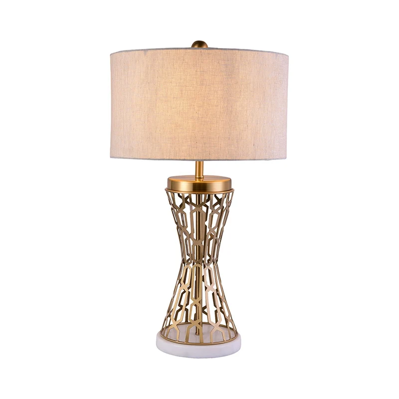 Lampe de table tambour en tissu, éclairage de travail traditionnel à 1 lumière pour chambre à coucher, doré avec serviette...