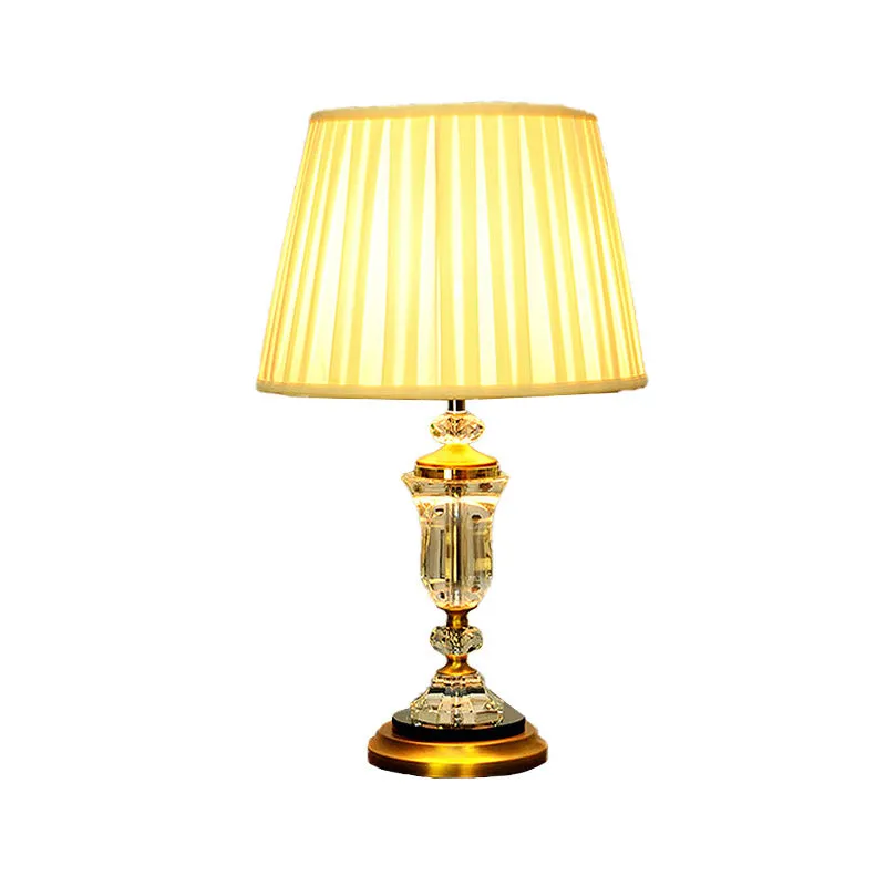 Lampe de table en tissu tonneau moderniste, 1 ampoule, petite lampe de bureau beige pour salle à manger Clearhalo