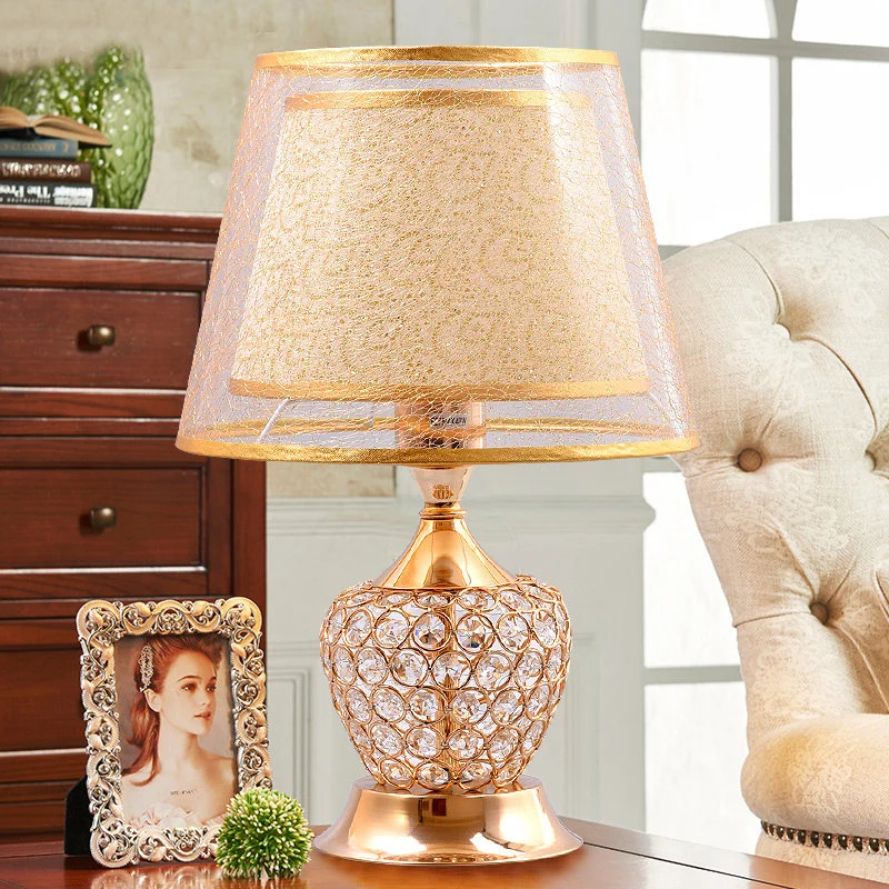 Lampe de table évasée en tissu, petite lampe de bureau moderne à 1 tête dorée avec perle de cristal Clearhalo
