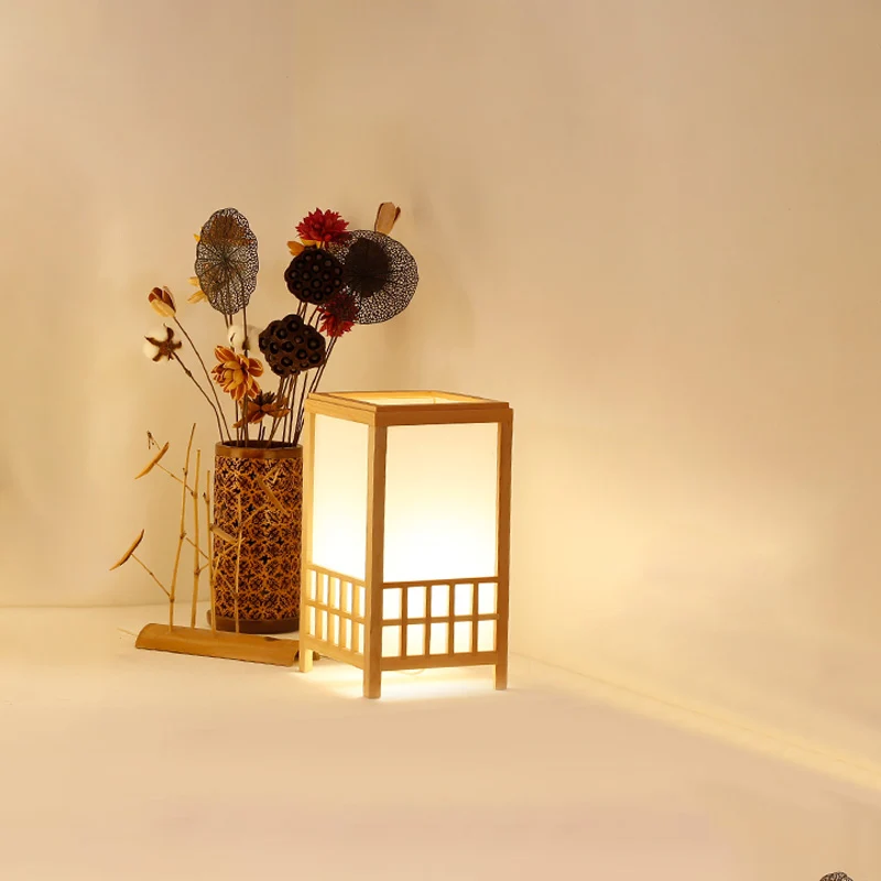 Lampe de travail rectangulaire en bois, petite lampe de bureau chinoise à 1 ampoule en Beige pour restaurant Clearhalo