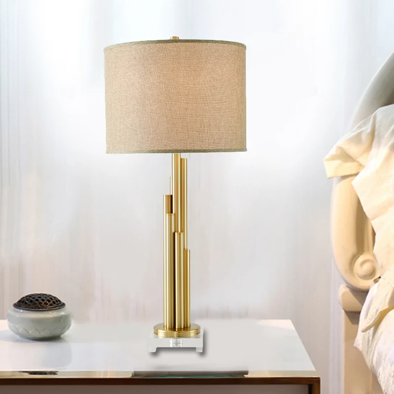 Lampe de travail de salle à manger à 1 ampoule, lampe de lecture en lin moderniste avec abat-jour en tissu tambour Clearhalo