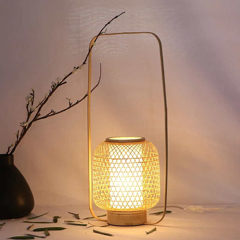 Lampe de travail torsadée à la main en bambou, petite lampe de bureau à 1 ampoule, beige, avec poignée rectangulaire Clear...