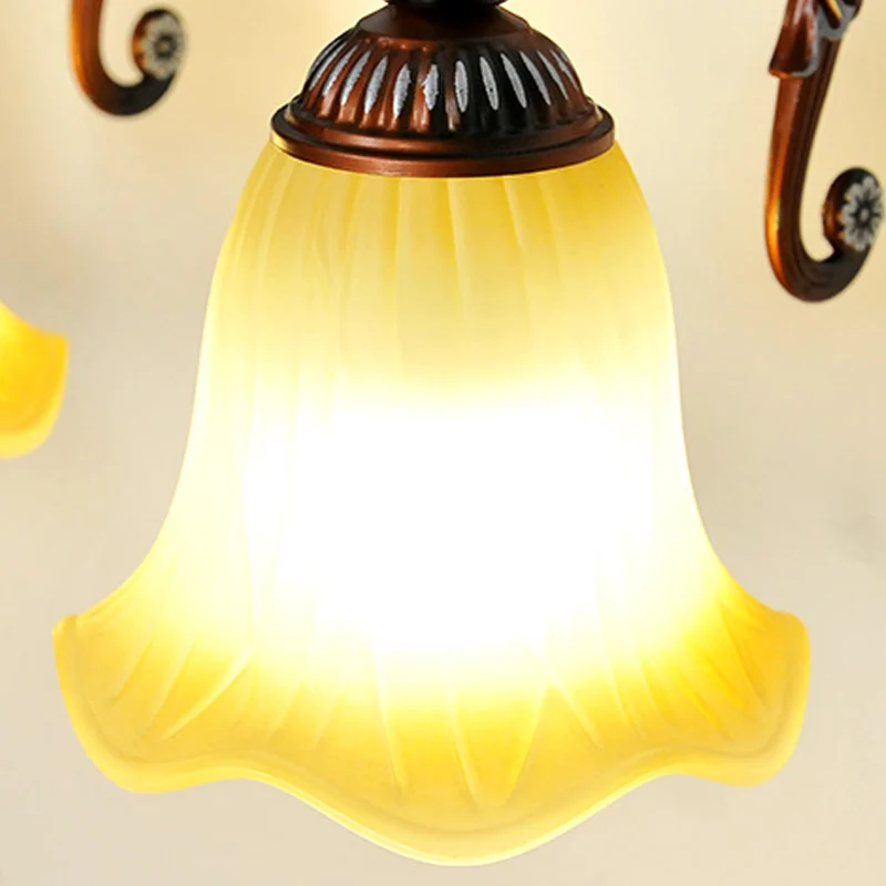Lampe de vanité de salle de bains évasée, verre givré traditionnel, 1/2/3 lumières, applique en cuivre Clearhalo
