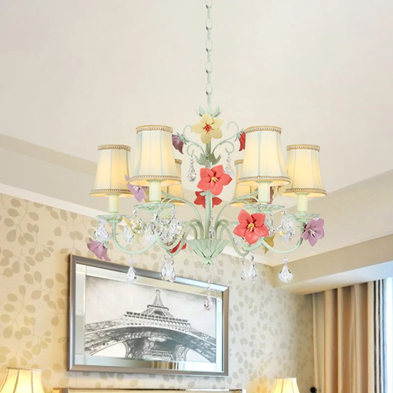 Lampe évasée à fleurs coréennes, lustre en tissu à 6 ampoules, vert clair avec accents de cristal Clearhalo