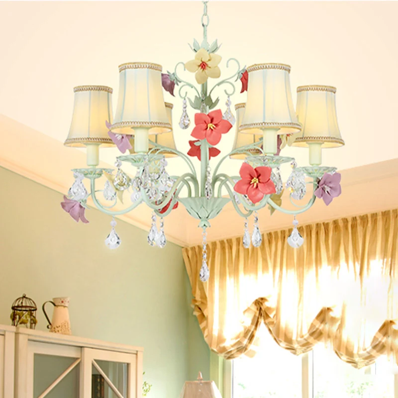 Lampe évasée à fleurs coréennes, lustre en tissu à 6 ampoules, vert clair avec accents de cristal Clearhalo