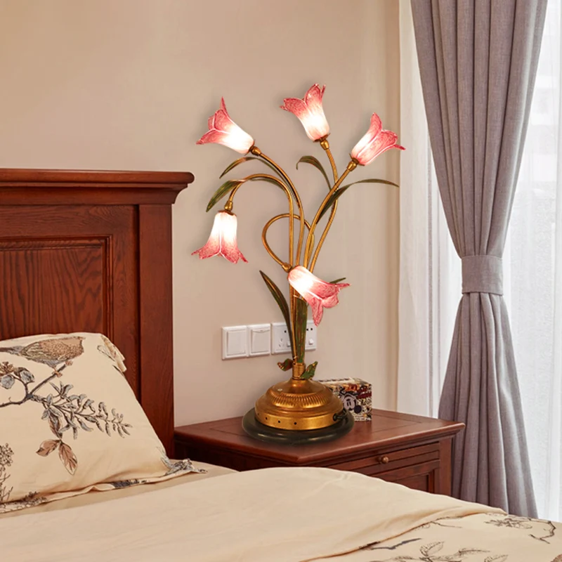 Lily chambre Table de nuit éclairage romantique pastorale métal 5 lumières en laiton LED lampe de chevet Clearhalo