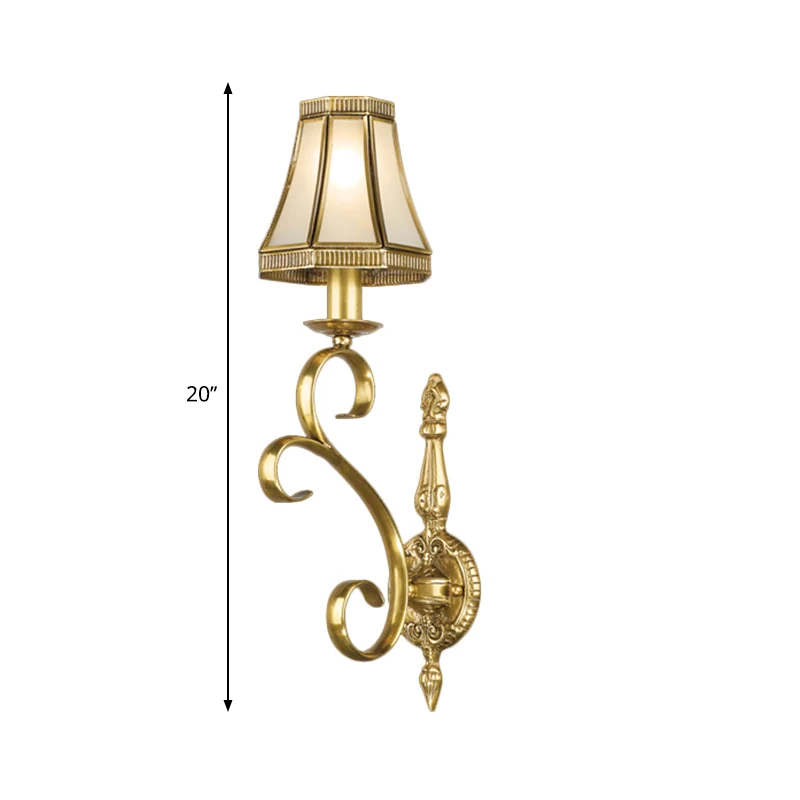 Luminaire mural conique Traditionalism à 1/2 ampoules en laiton et métal Clearhalo