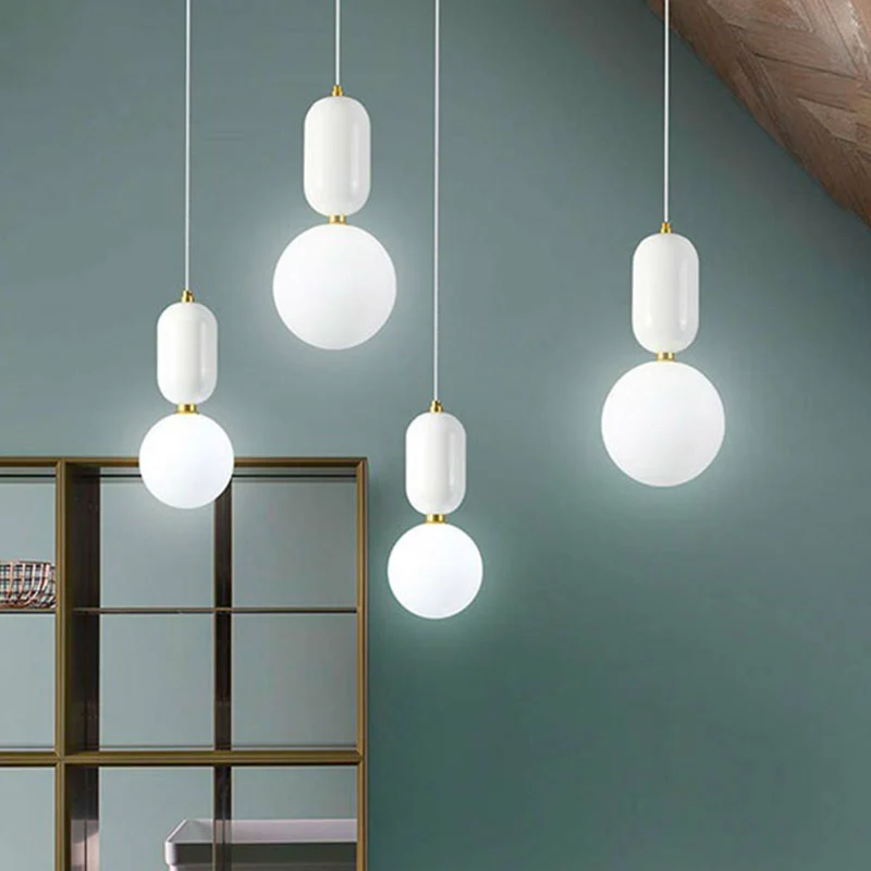 Luminaire suspendu Global à 1 lumière Nordic avec abat-jour en verre opalin Clearhalo