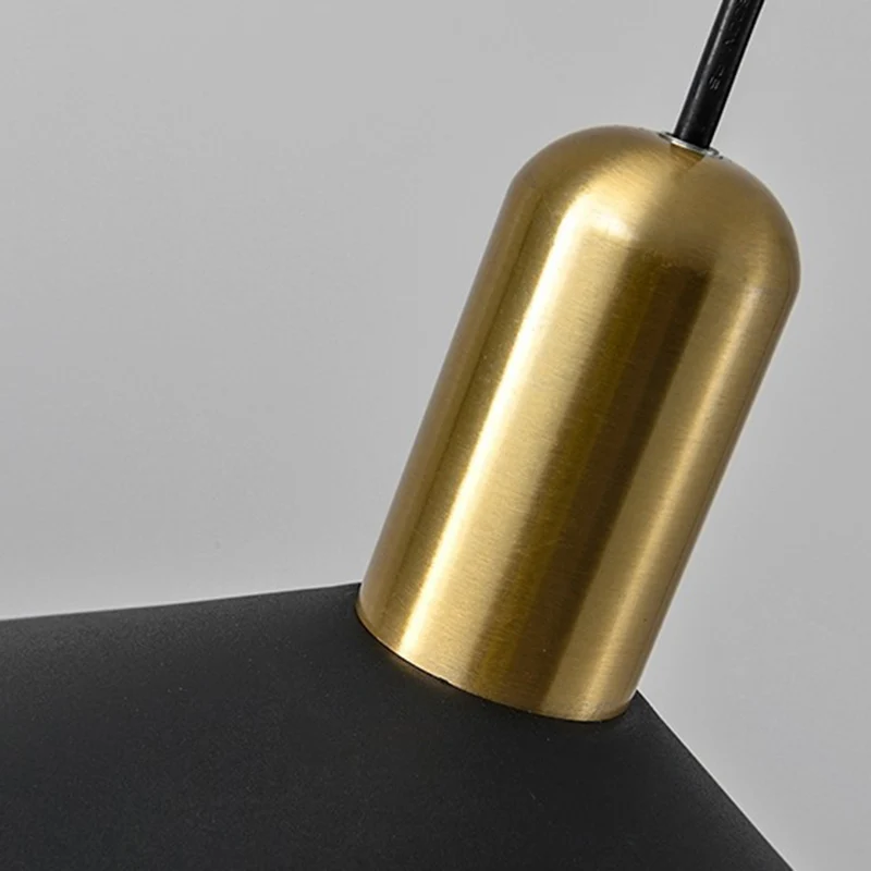 Luminaire suspendu en métal noir, luminaire suspendu de Style rétro en forme de cône Clearhalo