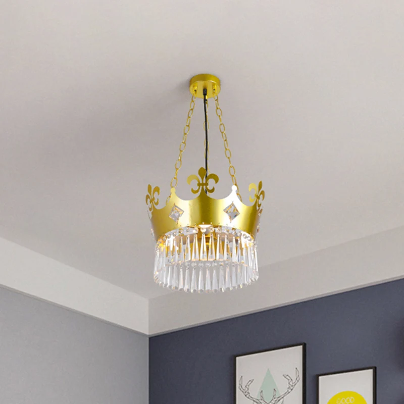 Lustre à abat-jour en forme de couronne dorée, luminaire contemporain en cristal, 4 ampoules suspendues en or Clearhalo