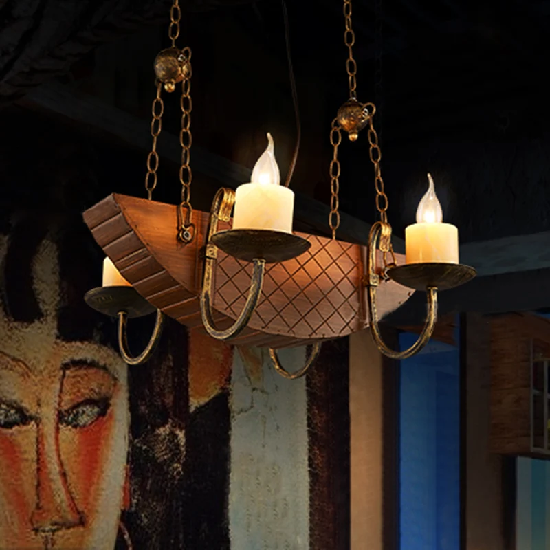 Lustre à bougies à 4 ampoules, plafonnier traditionnel suspendu en bois noir pour salle à manger Clearhalo