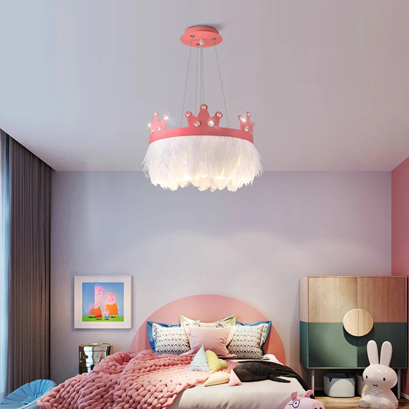 Lustre en forme de couronne pour chambre de fille, kit de suspension à 2 lumières en plumes de style nordique Clearhalo